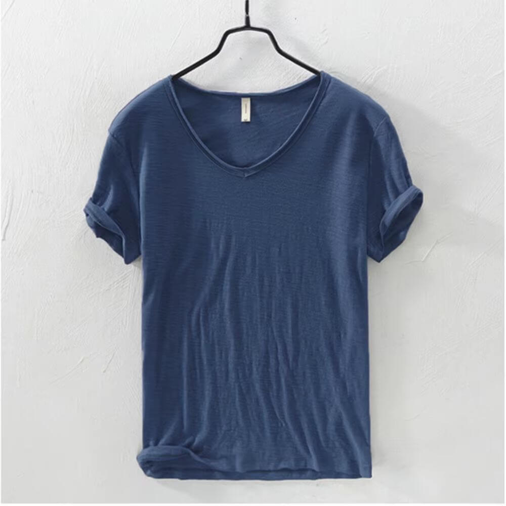 Vila Velha Men’s Slim Fit V-Neck T-Shirt